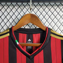 Camisa Retrô Milan 2013/14 – Titular Manga Longa – Vermelha e Preta