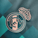 Camisa Retrô Real Madrid 2017/18 – Terceira – Azul