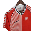Camisa Retrô Dinamarca 1986 – Vermelha e Branca – Hummel